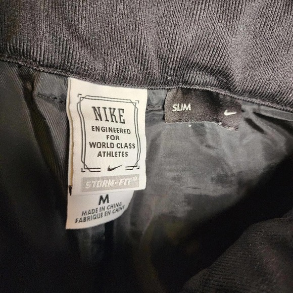 Nike Women's Medium Slim Fit Storm Fit Snow Pants Black - Picture 4 of 5
